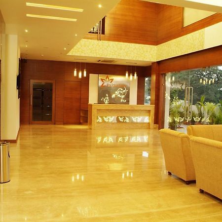 Hotel Parijatha Gateway Bangalore Exterior foto